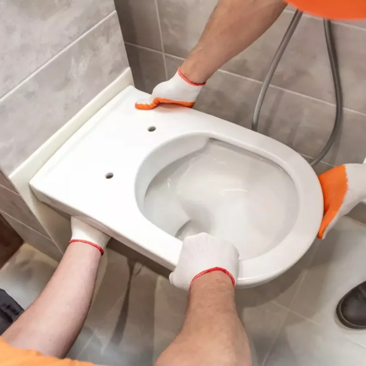 Toilet installation and replacement Kingsville BC